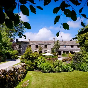 High Trenhouse Settle